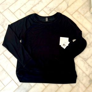 NWT Beyond Yoga long sleeve shirt